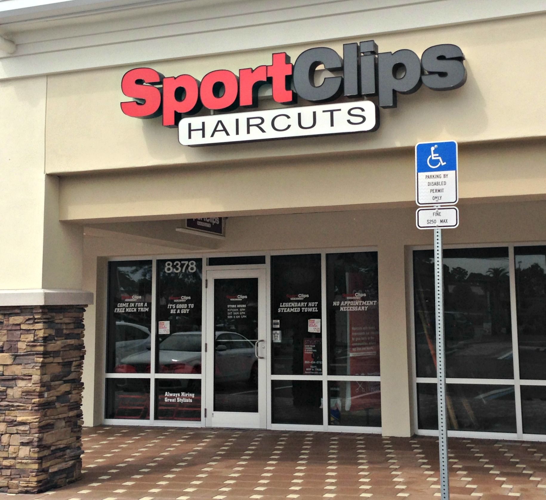 SportClips Haircuts